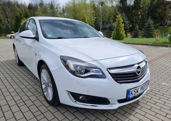 Opel Insignia cena 45900 przebieg: 154000, rok produkcji 2015 z Dobiegniew małe 497